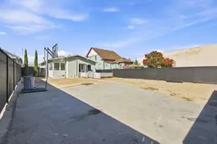 6th St, Hollister, CA 95023 - Photo 33
