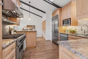 22964 Longdown Rd, Cupertino, CA 95014 - Photo 17