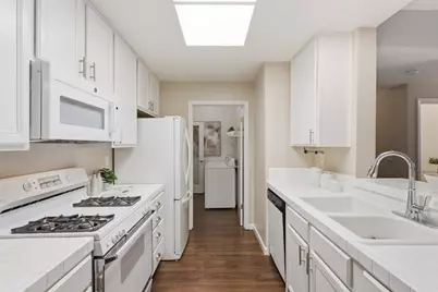 605 Arcadia Ter 104, Sunnyvale, CA 94085 - Photo 11