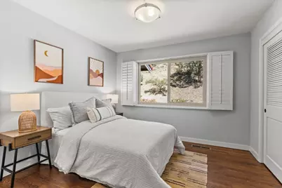 61 Thousand Oaks St, Oakland, CA 94605 - Photo 21