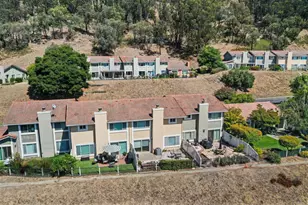 61 Thousand Oaks St, Oakland, CA 94605 - Photo 33