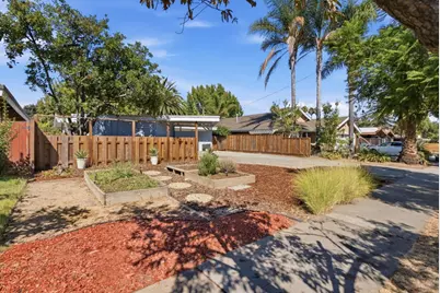 537 Mayellen Ave, San Jose, CA 95126 - Photo 39