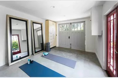 2260 Williams St, Palo Alto, CA 94306 - Photo 19
