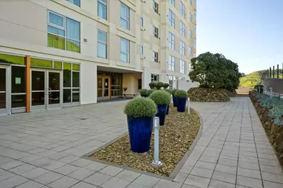 1 Mandalay Pl 603, South San Francisco, CA 94080 - Photo 35