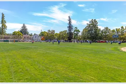 1095 W Mc Kinley Ave, Sunnyvale, CA 94086 - Photo 21