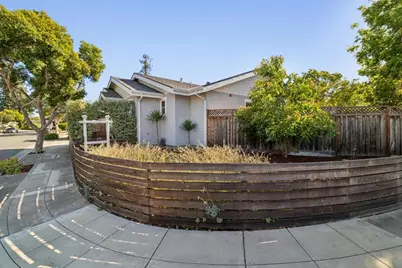 821 Mulberry Ln, Sunnyvale, CA 94087 - Photo 3