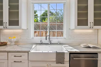 821 Mulberry Ln, Sunnyvale, CA 94087 - Photo 21