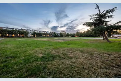 889 Georgetown Pl, San Jose, CA 95126 - Photo 49