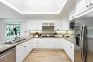 545 Pine Ln, Los Altos, CA 94022 - Photo 7