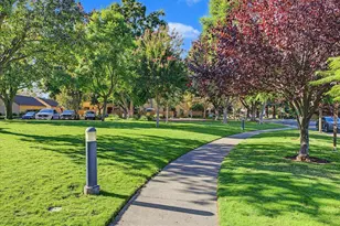 1327 Greenwich Ct, San Jose, CA 95125 - Photo 27