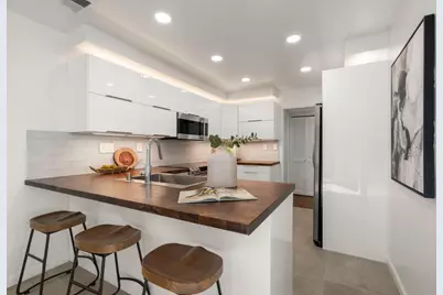 1327 Greenwich Ct, San Jose, CA 95125 - Photo 9