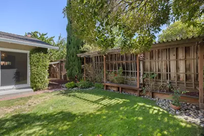 1238 Woodview Ter, Los Altos, CA 94024 - Photo 37