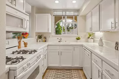 108 Bryant St 25, Mountain View, CA 94041 - Photo 7