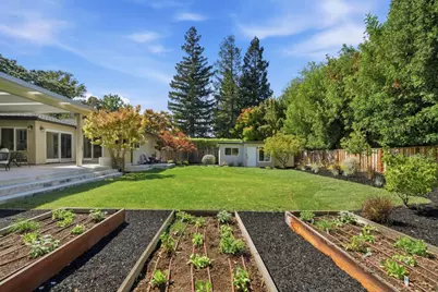 1024 Marilyn Dr, Mountain View, CA 94040 - Photo 43