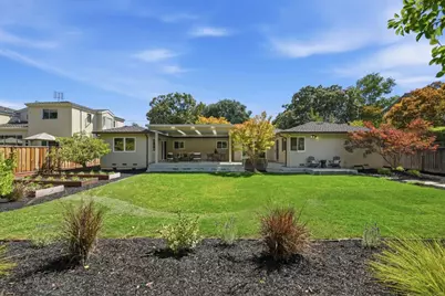 1024 Marilyn Dr, Mountain View, CA 94040 - Photo 41