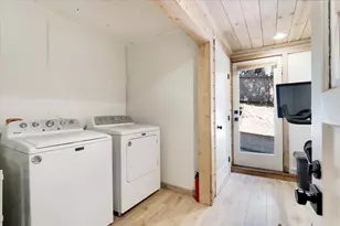 188 Kelly Ln, Santa Cruz, CA 95060 - Photo 53