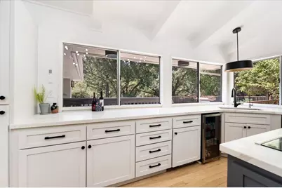 188 Kelly Ln, Santa Cruz, CA 95060 - Photo 25