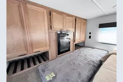 2152 Olympic Way, Daly City, CA 94015 - Photo 23