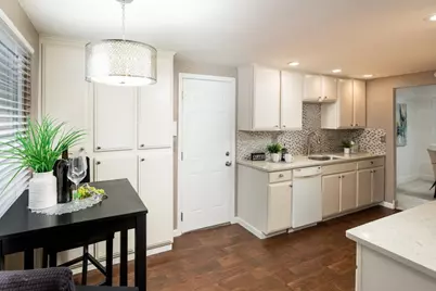 5625 Bluegrass Ln, San Jose, CA 95118 - Photo 9