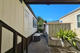 3074 Oakbridge Dr 3074, San Jose, CA 95121 - Photo 7