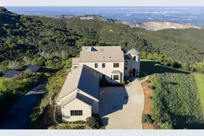 17599 Montebello Rd, Cupertino, CA 95014 - Photo 59