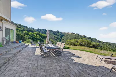 17599 Montebello Rd, Cupertino, CA 95014 - Photo 65