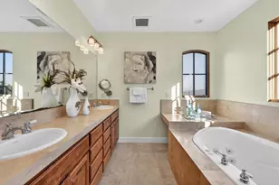 17599 Montebello Rd, Cupertino, CA 95014 - Photo 45