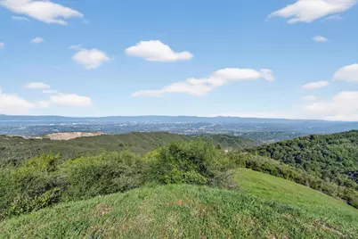 17599 Montebello Rd, Cupertino, CA 95014 - Photo 9