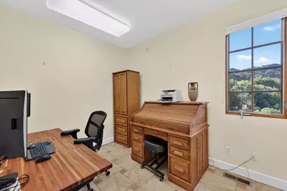 17599 Montebello Rd, Cupertino, CA 95014 - Photo 35