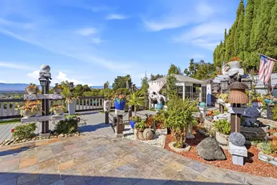 925 Dorel Dr, San Jose, CA 95132 - Photo 33