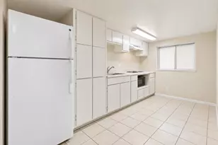 325 E St John St, San Jose, CA 95112 - Photo 15