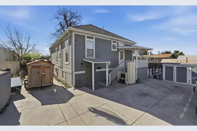 1090 S 7th St, San Jose, CA 95112 - Photo 19