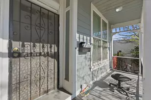 1090 S 7th St, San Jose, CA 95112 - Photo 5