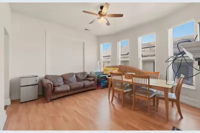 1090 S 7th St, San Jose, CA 95112 - Photo 7