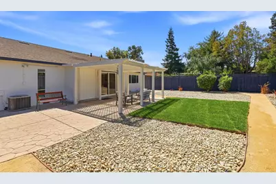 551 Edelweiss Dr, San Jose, CA 95136 - Photo 39