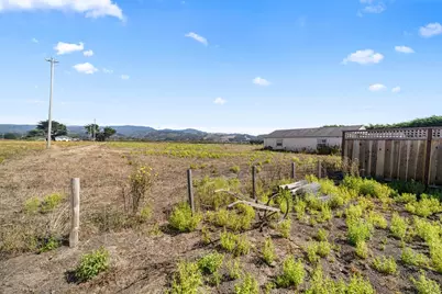 147 Kelly Ave, Half Moon Bay, CA 94019 - Photo 11