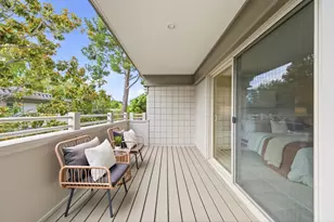 30 Los Altos Square, Los Altos, CA 94022 - Photo 27
