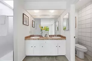 30 Los Altos Square, Los Altos, CA 94022 - Photo 31