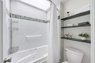 30 Los Altos Square, Los Altos, CA 94022 - Photo 37
