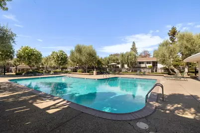 255 S Rengstorff Ave 56, Mountain View, CA 94040 - Photo 19
