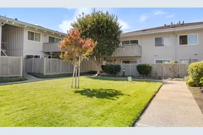 255 S Rengstorff Ave 56, Mountain View, CA 94040 - Photo 1