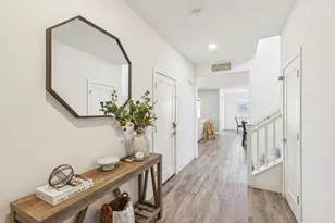 1559 Zephyr Pl, Gilroy, CA 95020 - Photo 5