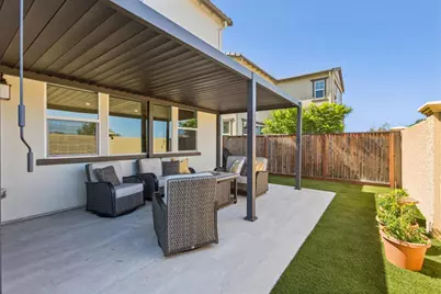 1559 Zephyr Pl, Gilroy, CA 95020 - Photo 43
