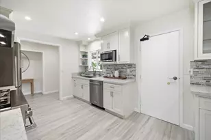 1443 Gretel Ln, Mountain View, CA 94040 - Photo 17