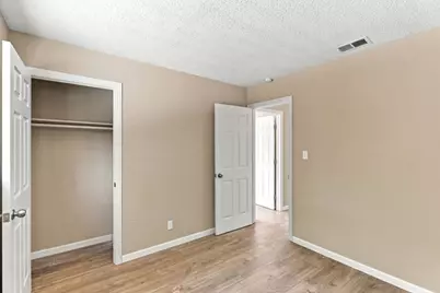 4716 Stonehurst Way, Sacramento, CA 95842 - Photo 27
