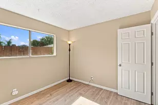 4716 Stonehurst Way, Sacramento, CA 95842 - Photo 23