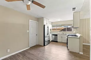 4716 Stonehurst Way, Sacramento, CA 95842 - Photo 15
