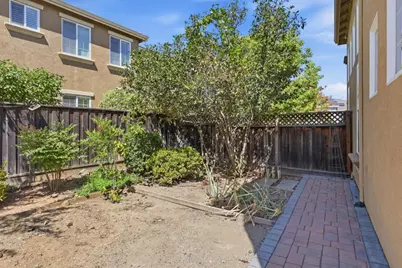 18275 Los Padres Place, Morgan Hill, CA 95037 - Photo 47