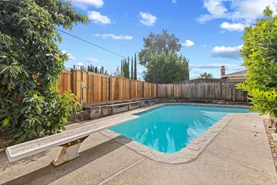 21446 Holly Oak Dr, Cupertino, CA 95014 - Photo 55
