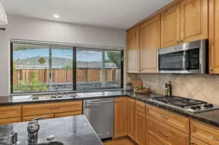21446 Holly Oak Dr, Cupertino, CA 95014 - Photo 25